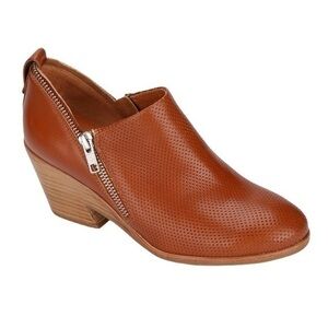 NIB Gentle Souls Blaise Perforated Autumn Fall Leather Booties